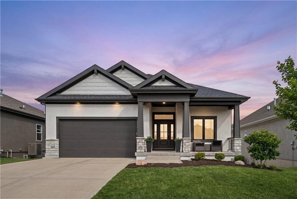 Listing Photo MLS #HMS2610378