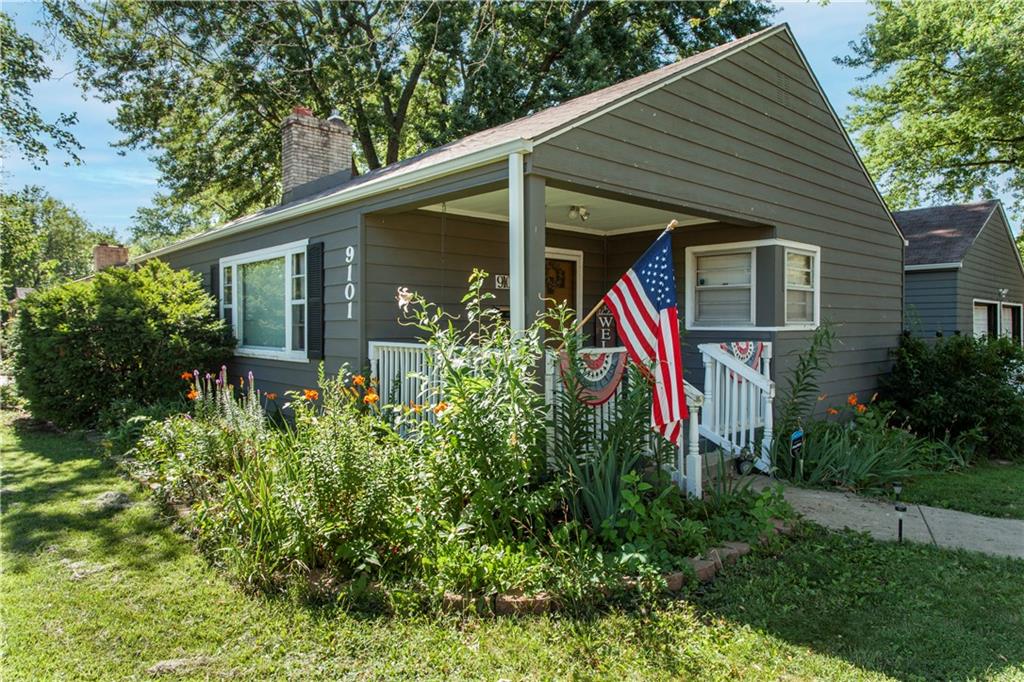 Listing Photo MLS #HMS2610509