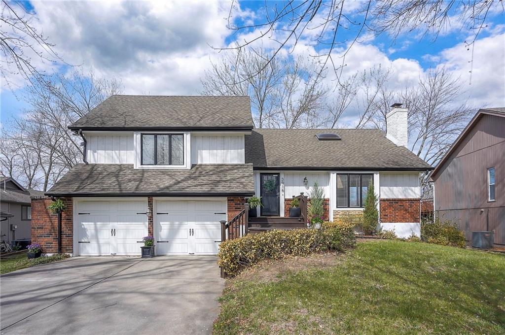 Listing Photo MLS #HMS2610532