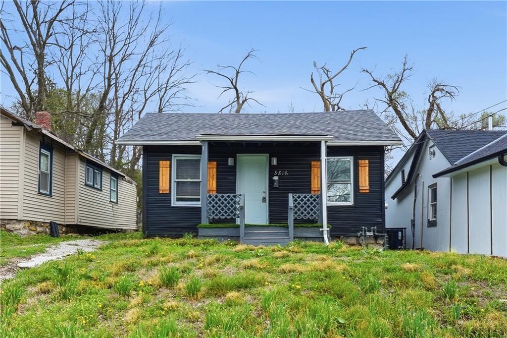 Listing Photo MLS #HMS2610653