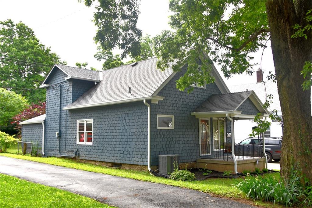 Listing Photo MLS #HMS2610711