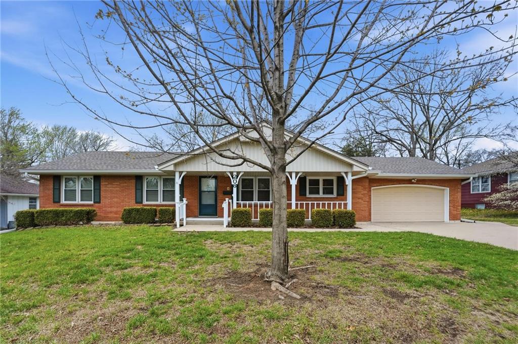 Listing Photo MLS #HMS2610741