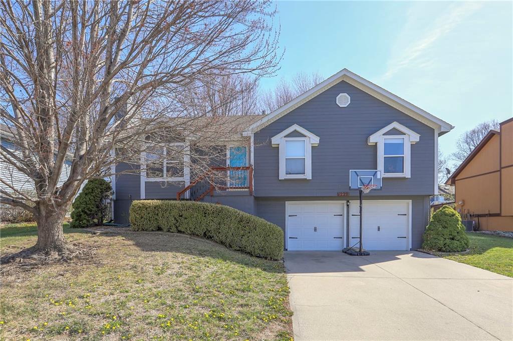 Listing Photo MLS #HMS2611808