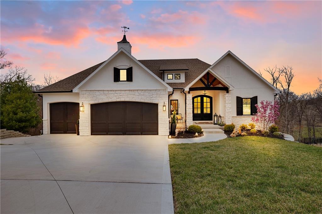 Listing Photo MLS #HMS2611879