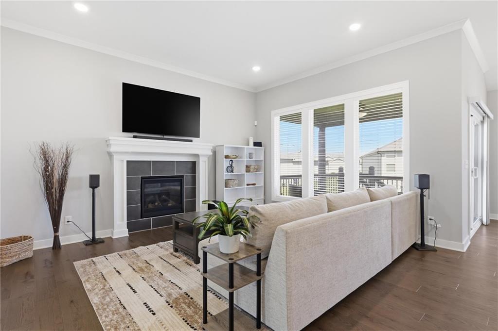 Listing Photo MLS #HMS2611913