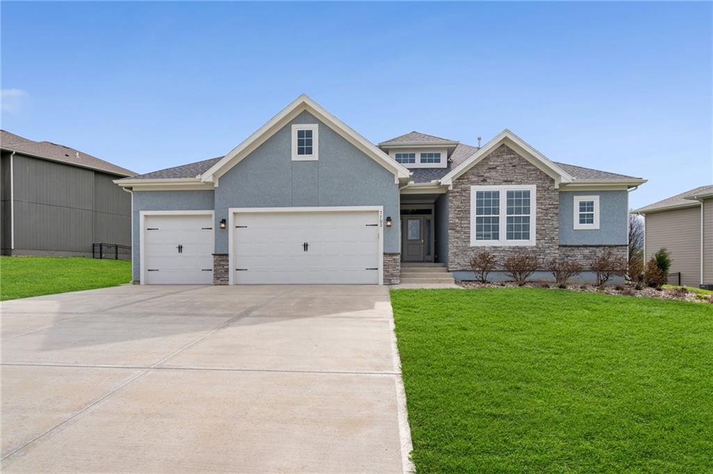 Listing Photo MLS #HMS2612035