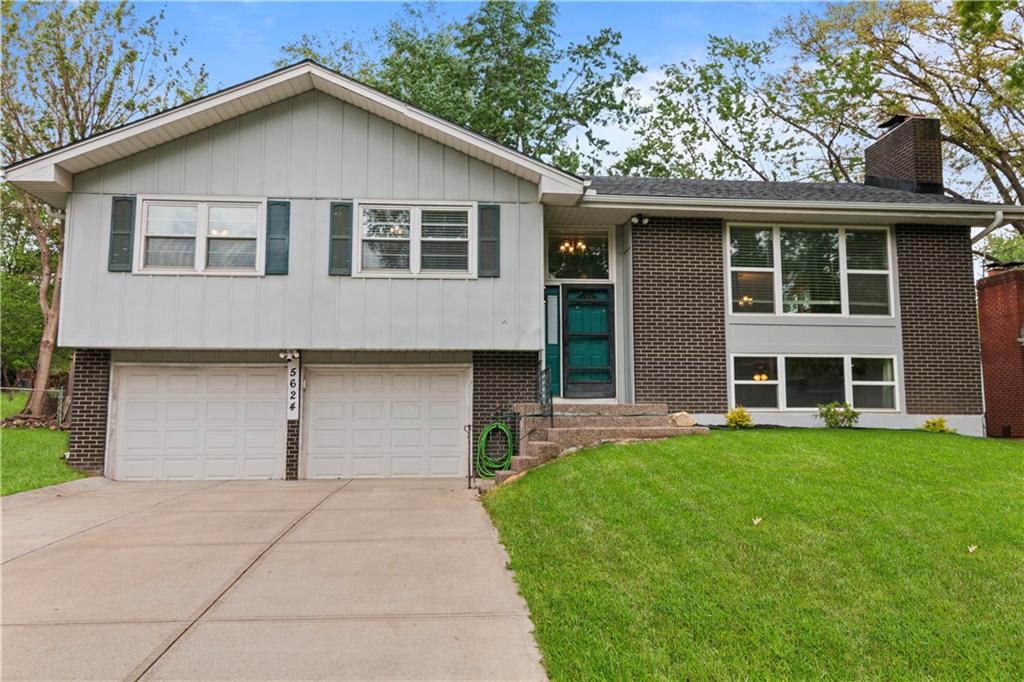 Listing Photo MLS #HMS2612108