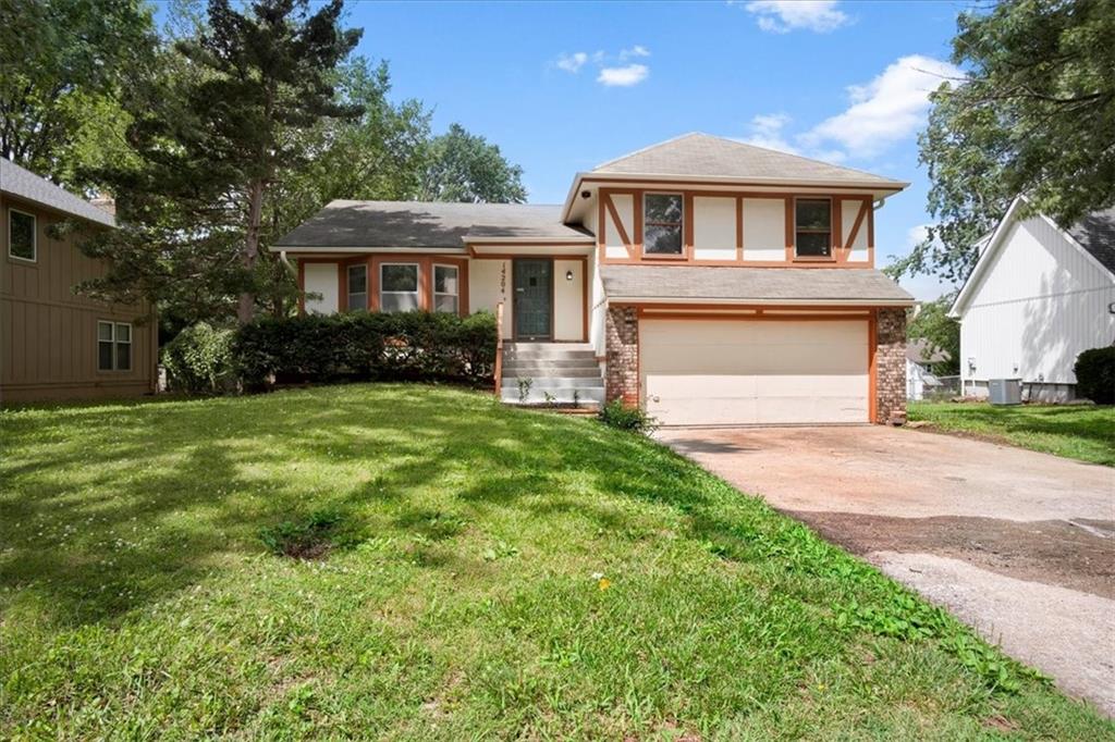 Listing Photo MLS #HMS2612731