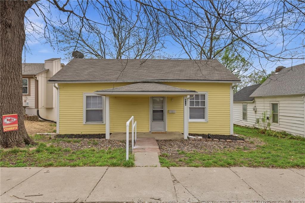 Listing Photo MLS #HMS2612775