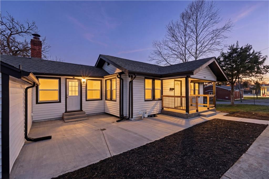 Listing Photo MLS #HMS2612935