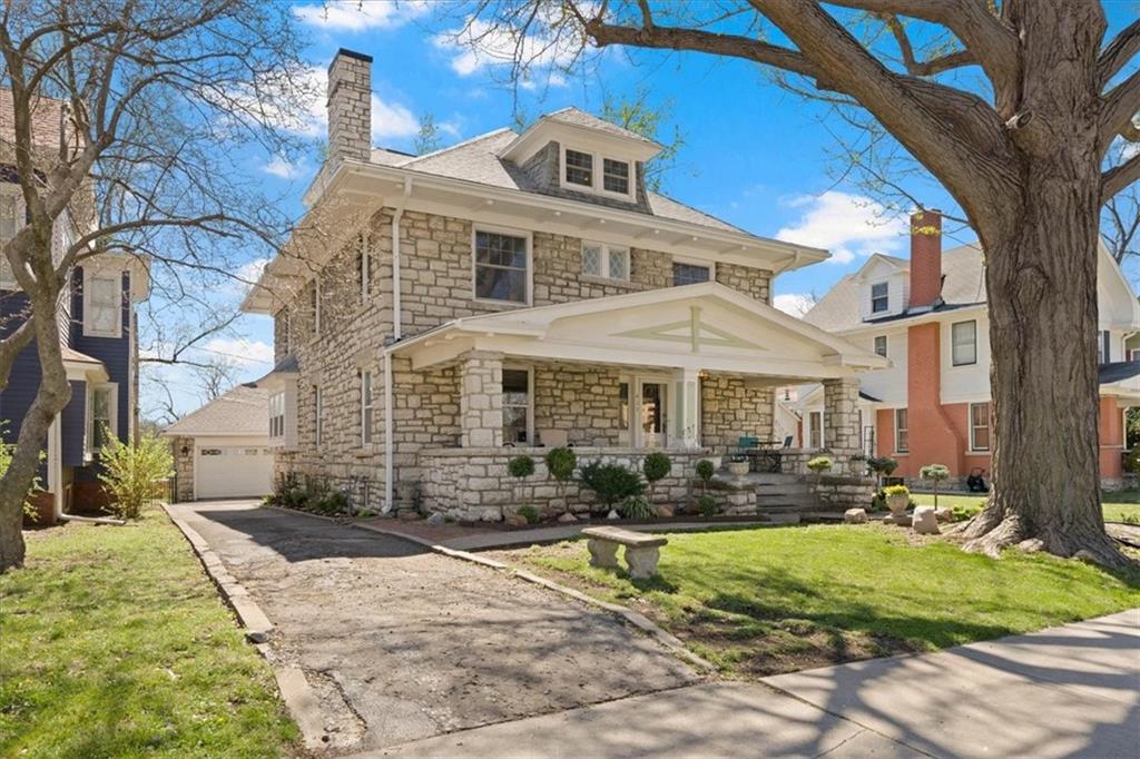 Listing Photo MLS #HMS2612989