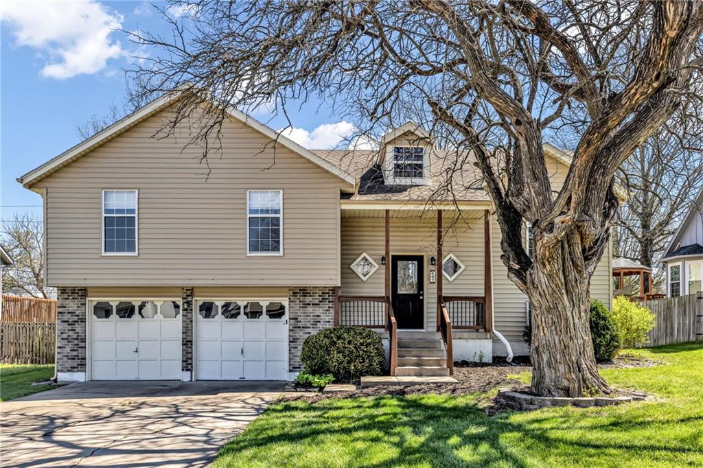 Listing Photo MLS #HMS2613040