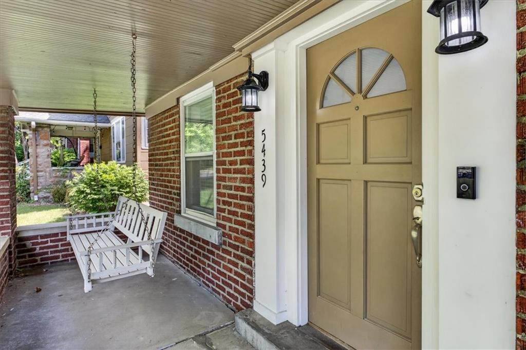 Listing Photo MLS #HMS2613609