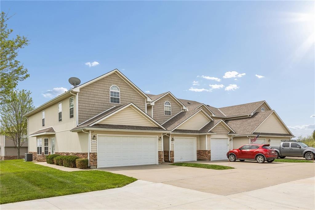 Listing Photo MLS #HMS2613834