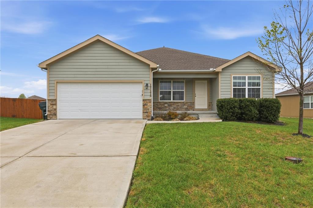 Listing Photo MLS #HMS2613891