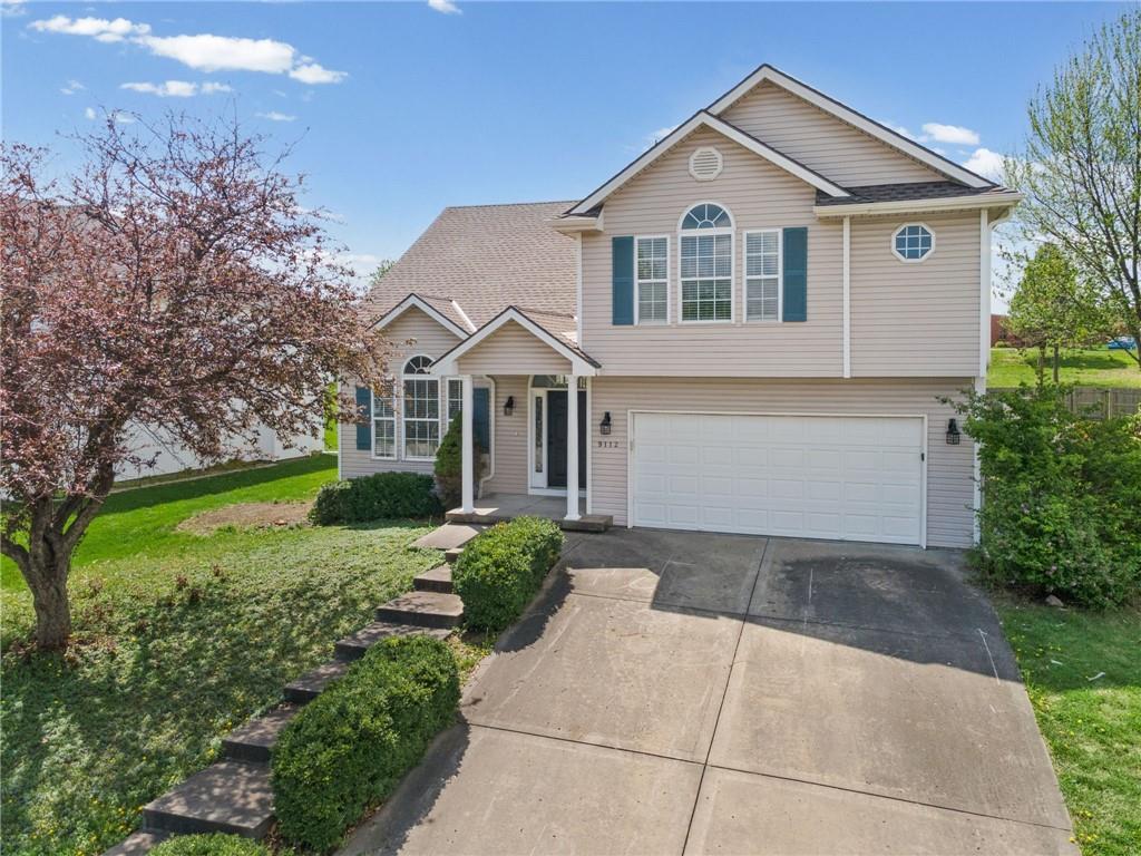 Listing Photo MLS #HMS2614333