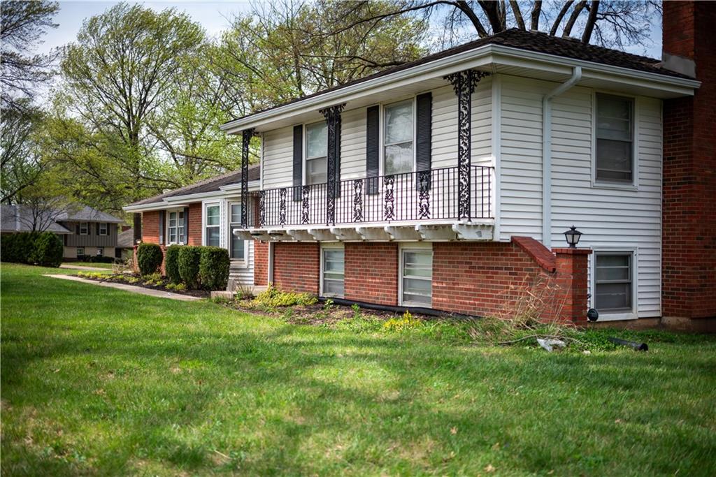 Listing Photo MLS #HMS2614405