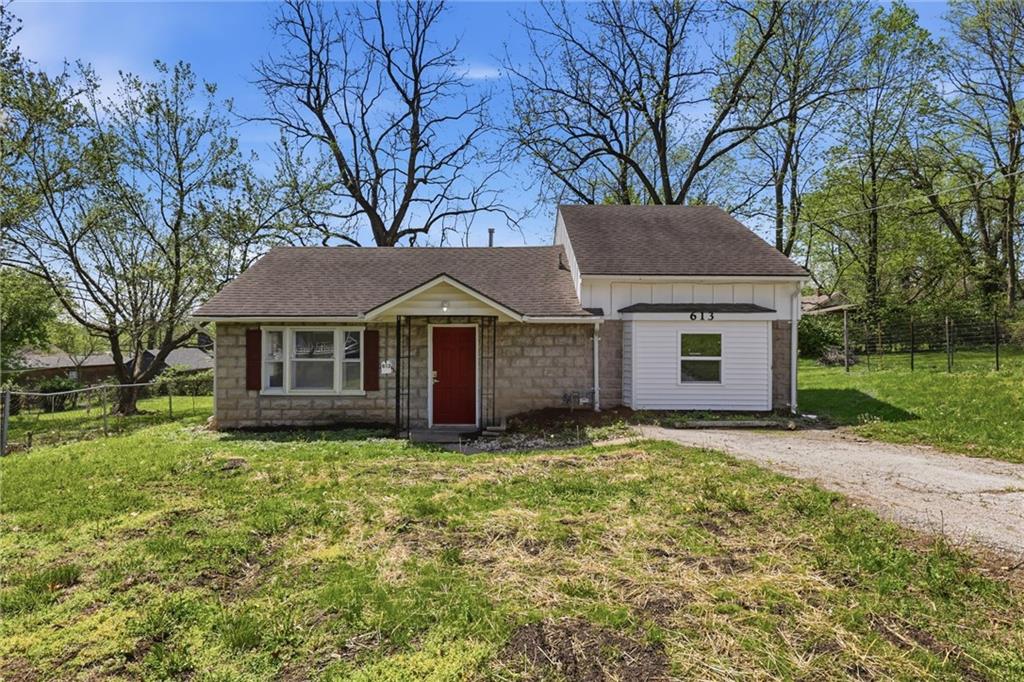 Listing Photo MLS #HMS2614578