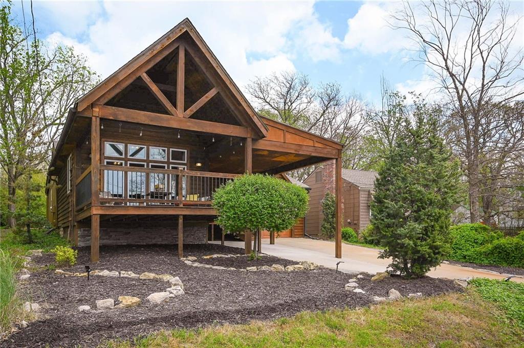 Listing Photo MLS #HMS2614654