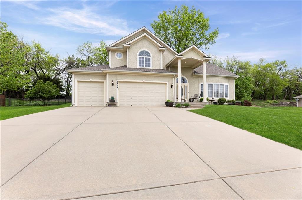Listing Photo MLS #HMS2615062