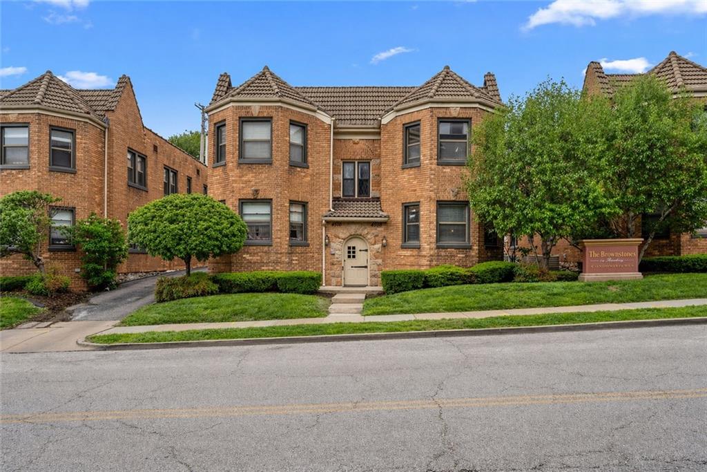 Listing Photo MLS #HMS2615063