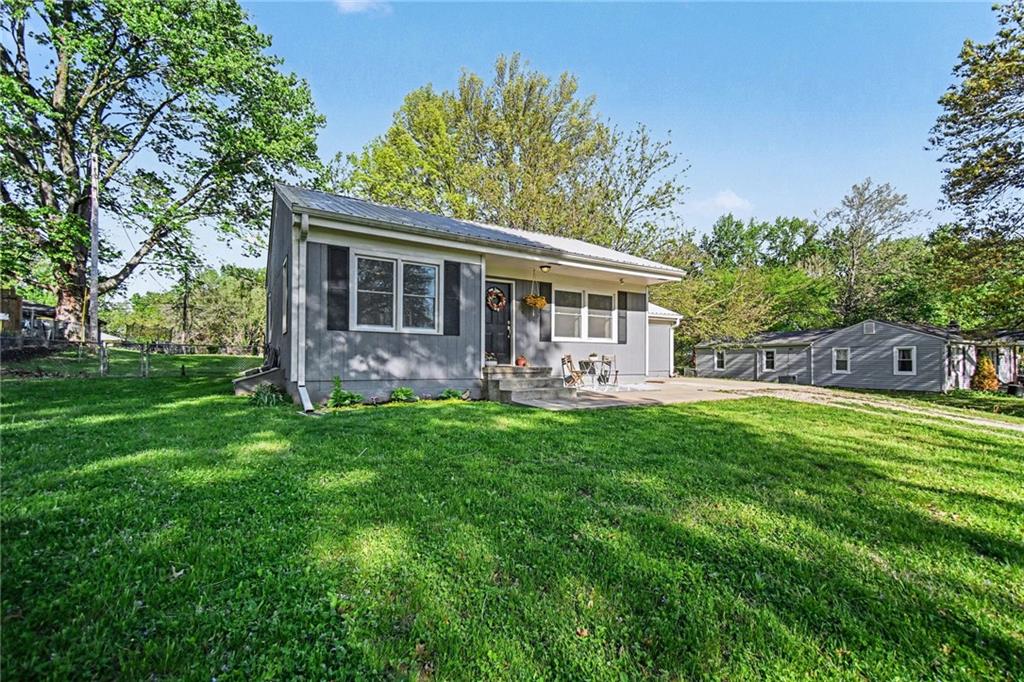 Listing Photo MLS #HMS2615240