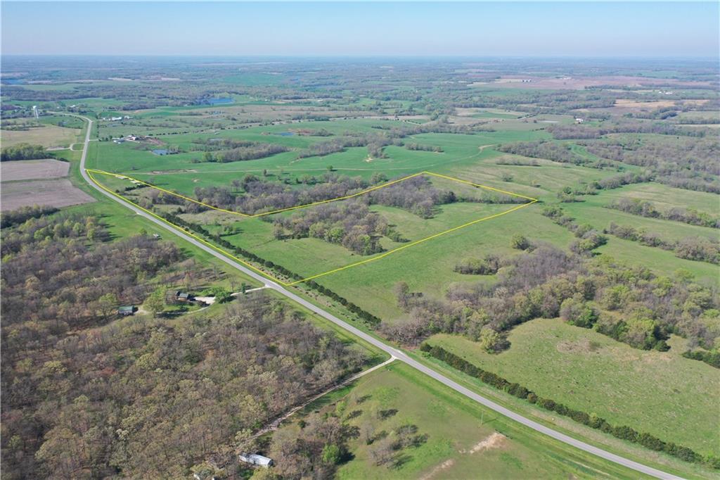 Listing Photo MLS #HMS2615704