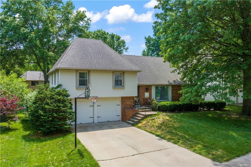Listing Photo MLS #HMS2615864