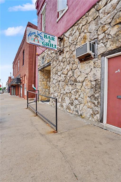 Listing Photo MLS #HMS2616078