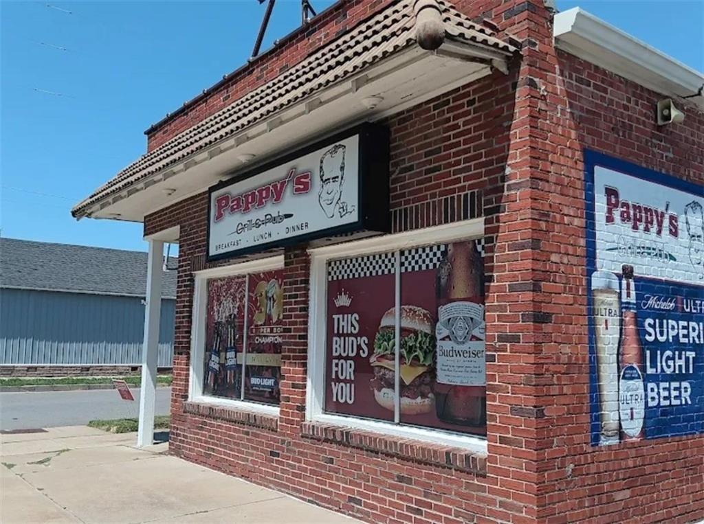 Listing Photo MLS #HMS2616090