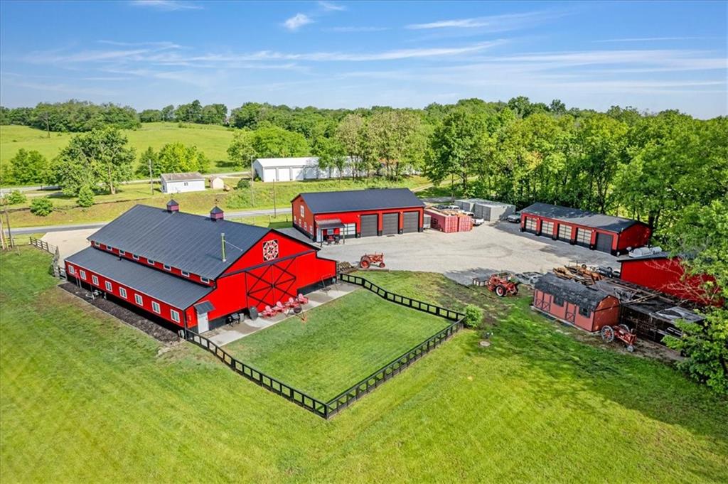 Listing Photo MLS #HMS2616135