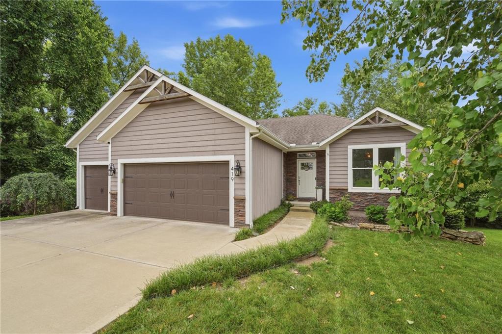 Listing Photo MLS #HMS2616491