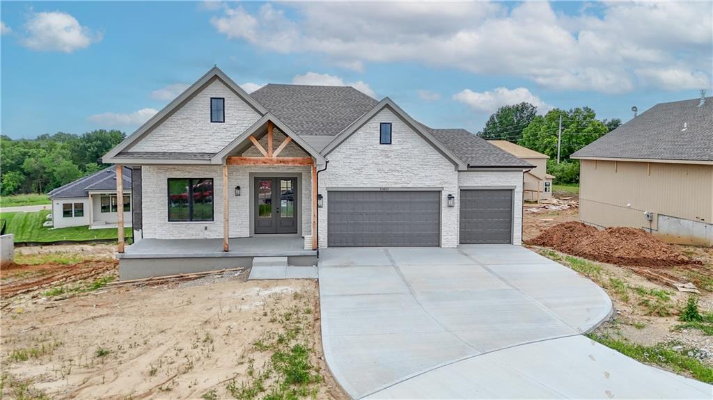 Listing Photo MLS #HMS2616557