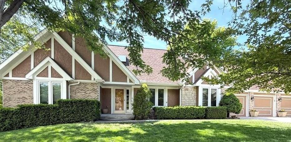 Listing Photo MLS #HMS2616671