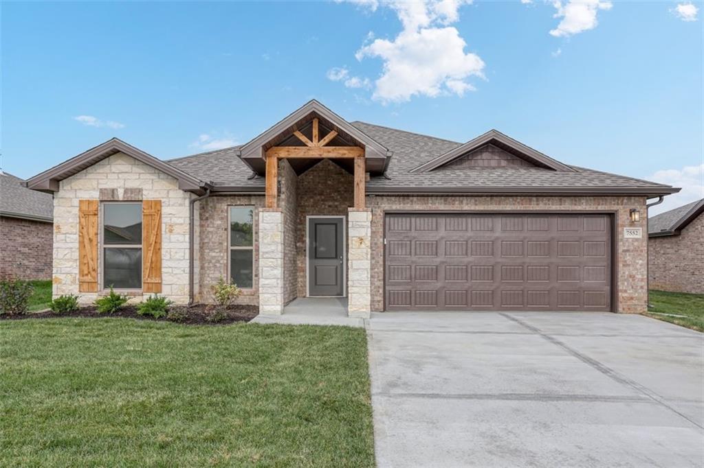 Listing Photo MLS #HMS2617017