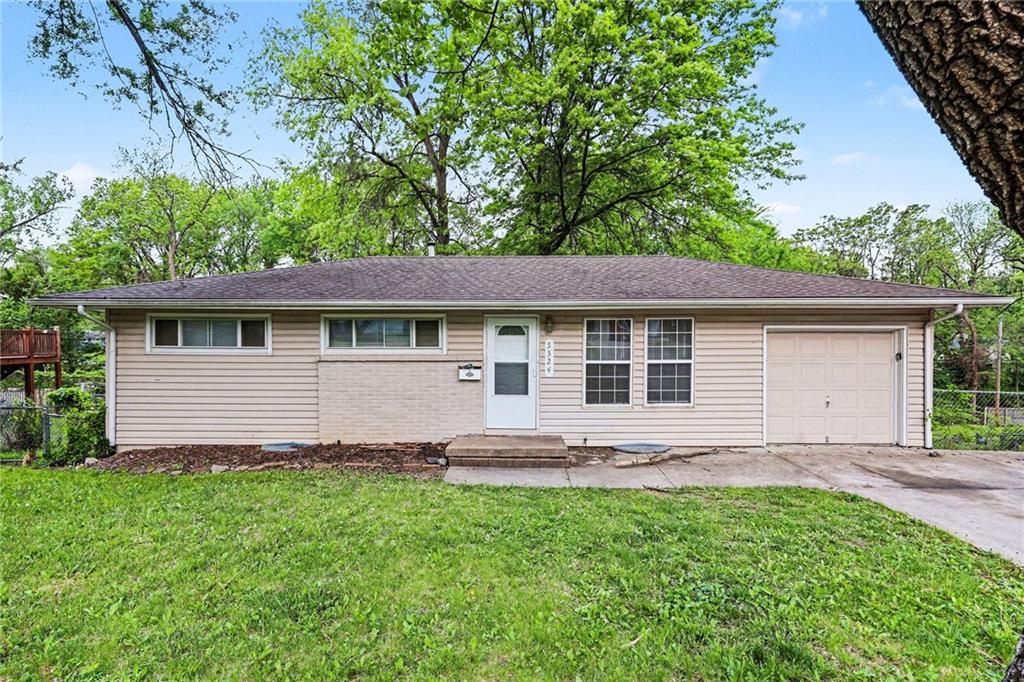 Listing Photo MLS #HMS2617150