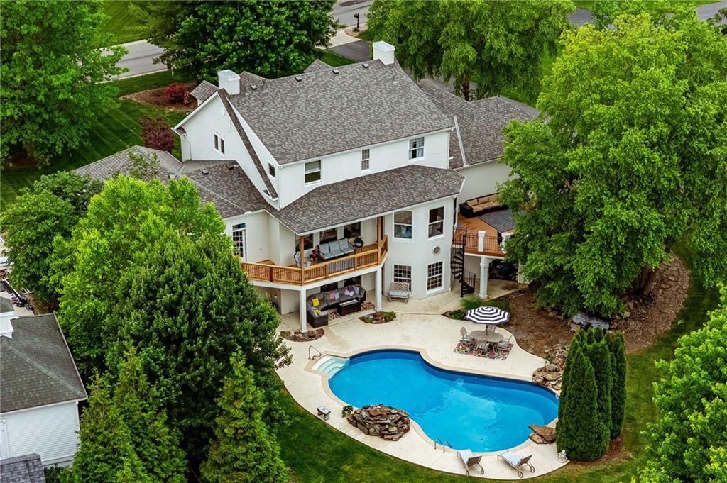 Listing Photo MLS #HMS2617196