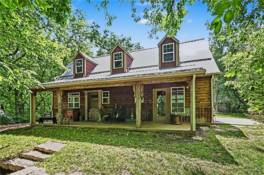 Listing Photo MLS #HMS2617314