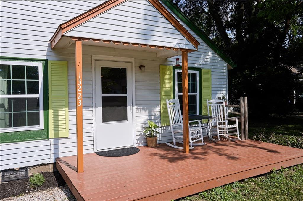 Listing Photo MLS #HMS2618433