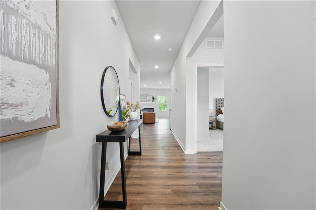 Listing Photo MLS #HMS2618729