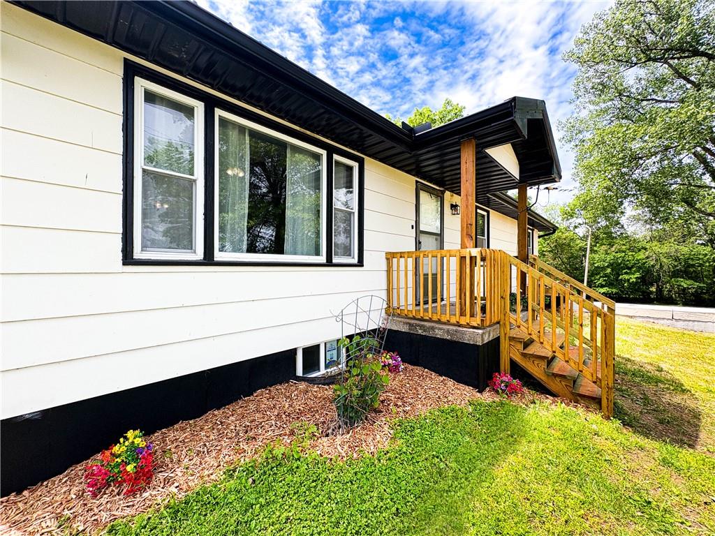 Listing Photo MLS #HMS2618765