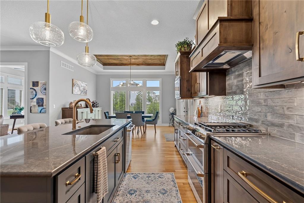 Listing Photo MLS #HMS2618824