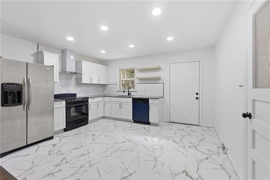 Listing Photo MLS #HMS2619366