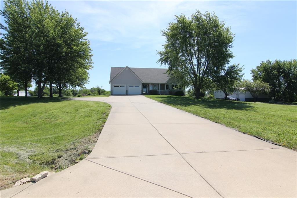 Listing Photo MLS #HMS2619683