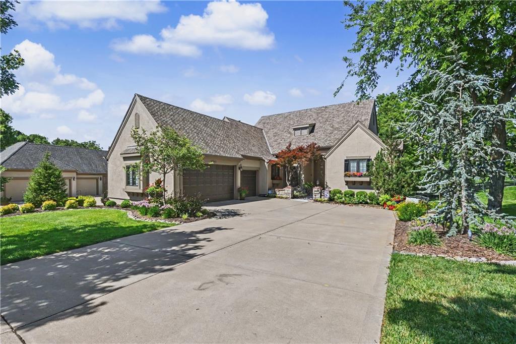Listing Photo MLS #HMS2619728