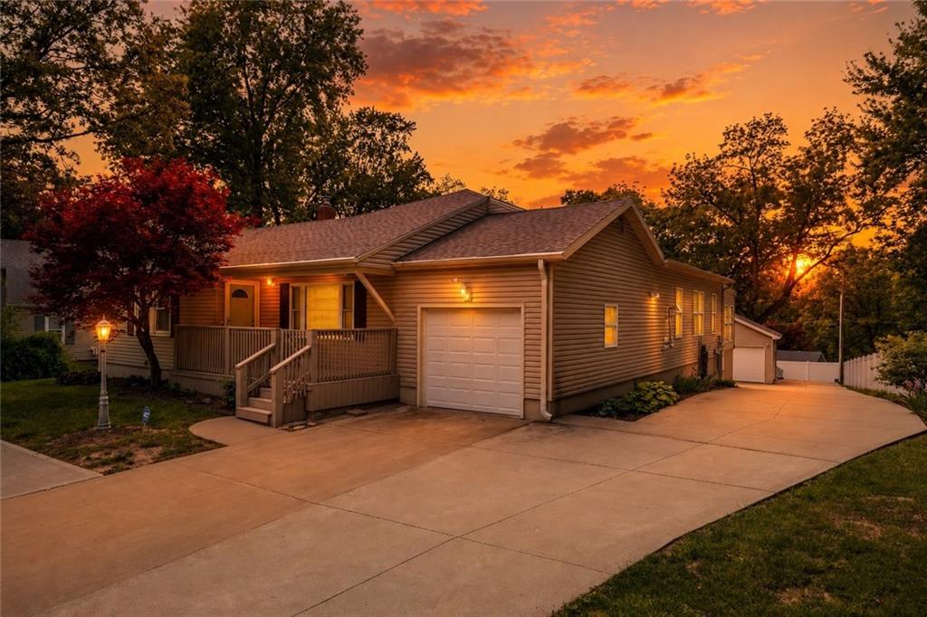 Listing Photo MLS #HMS2620117