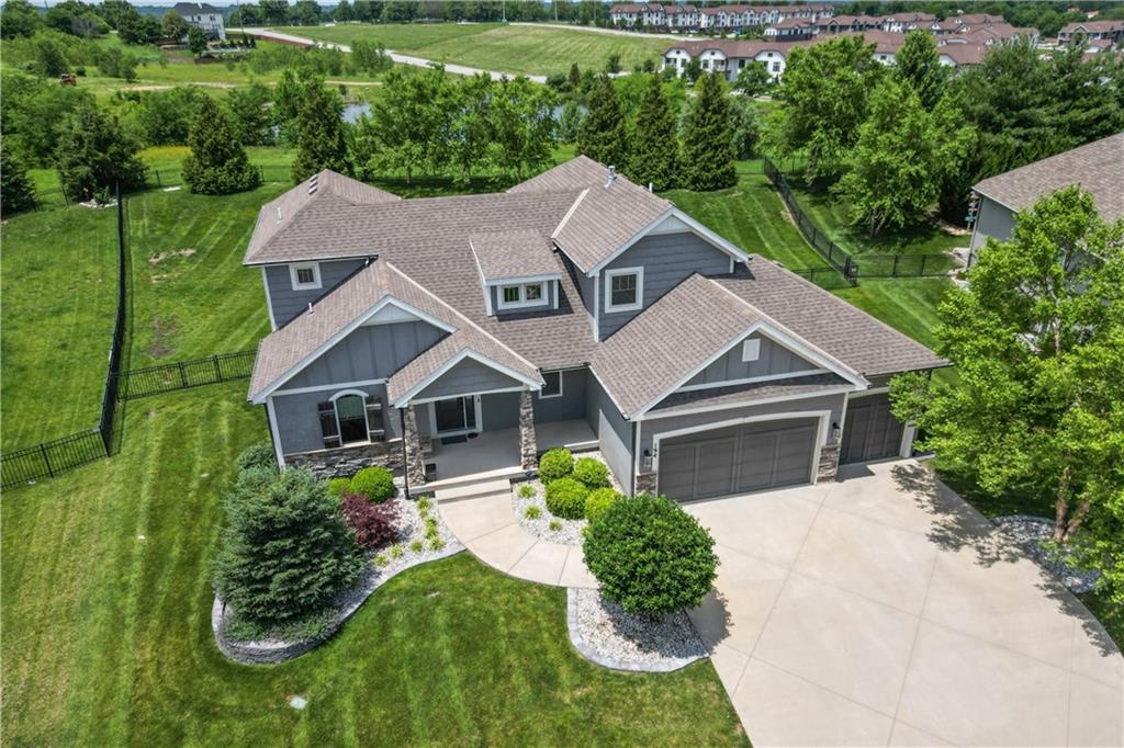 Listing Photo MLS #HMS2620218