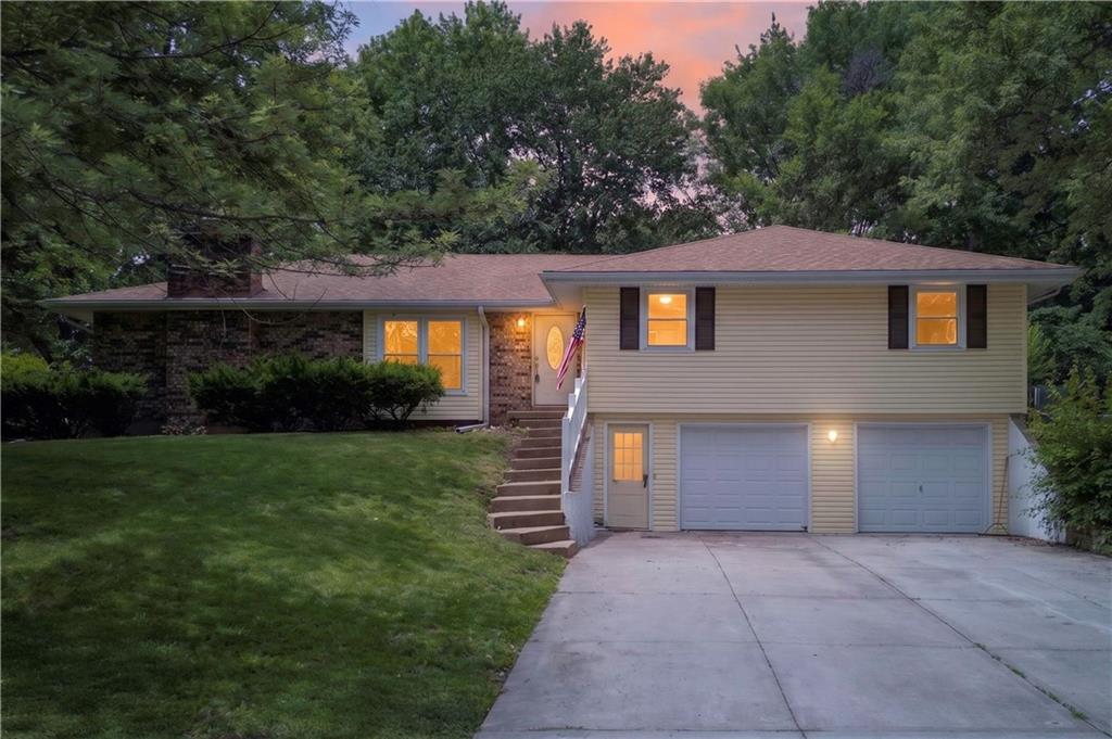 Listing Photo MLS #HMS2621364