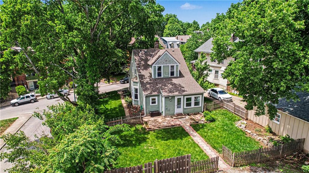 Listing Photo MLS #HMS2621486