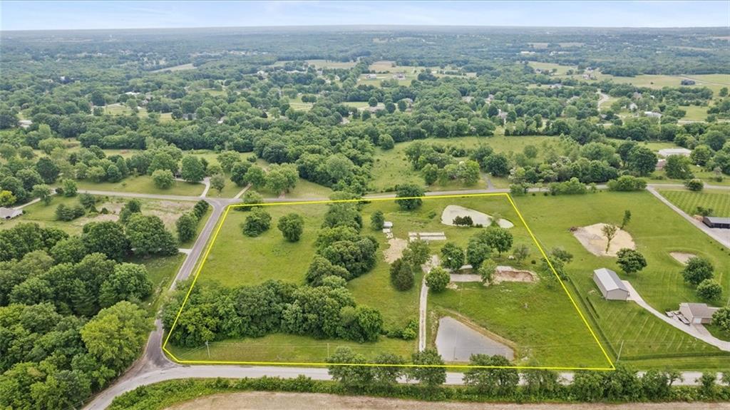 Listing Photo MLS #HMS2621626